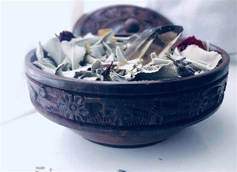 Wood Incense Bowl 